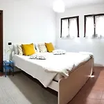 Appartamento Casa Gialla Quartiere Tranquillo A Padova Vicino Al Centro E Servizi