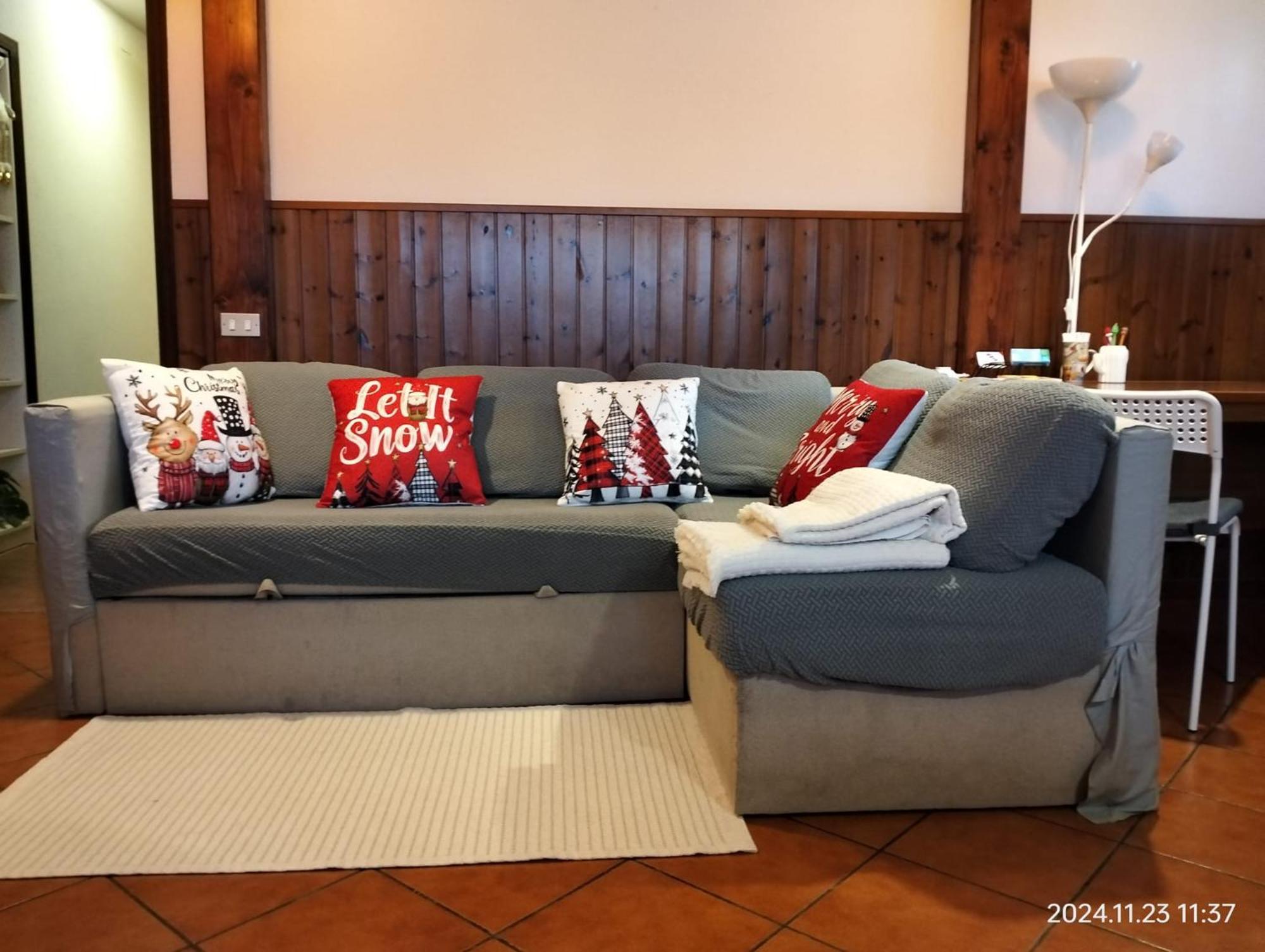 Casa Gialla Quartiere Tranquillo A Vicino Al Centro E Servizi Appartamento